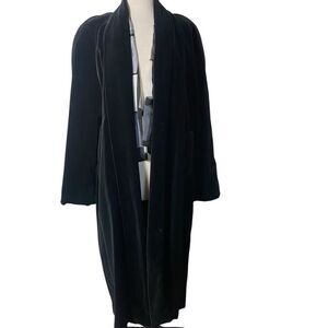 Vintage Opra coat M 8-19 JS Collection Gorgeous long velvet overcoat